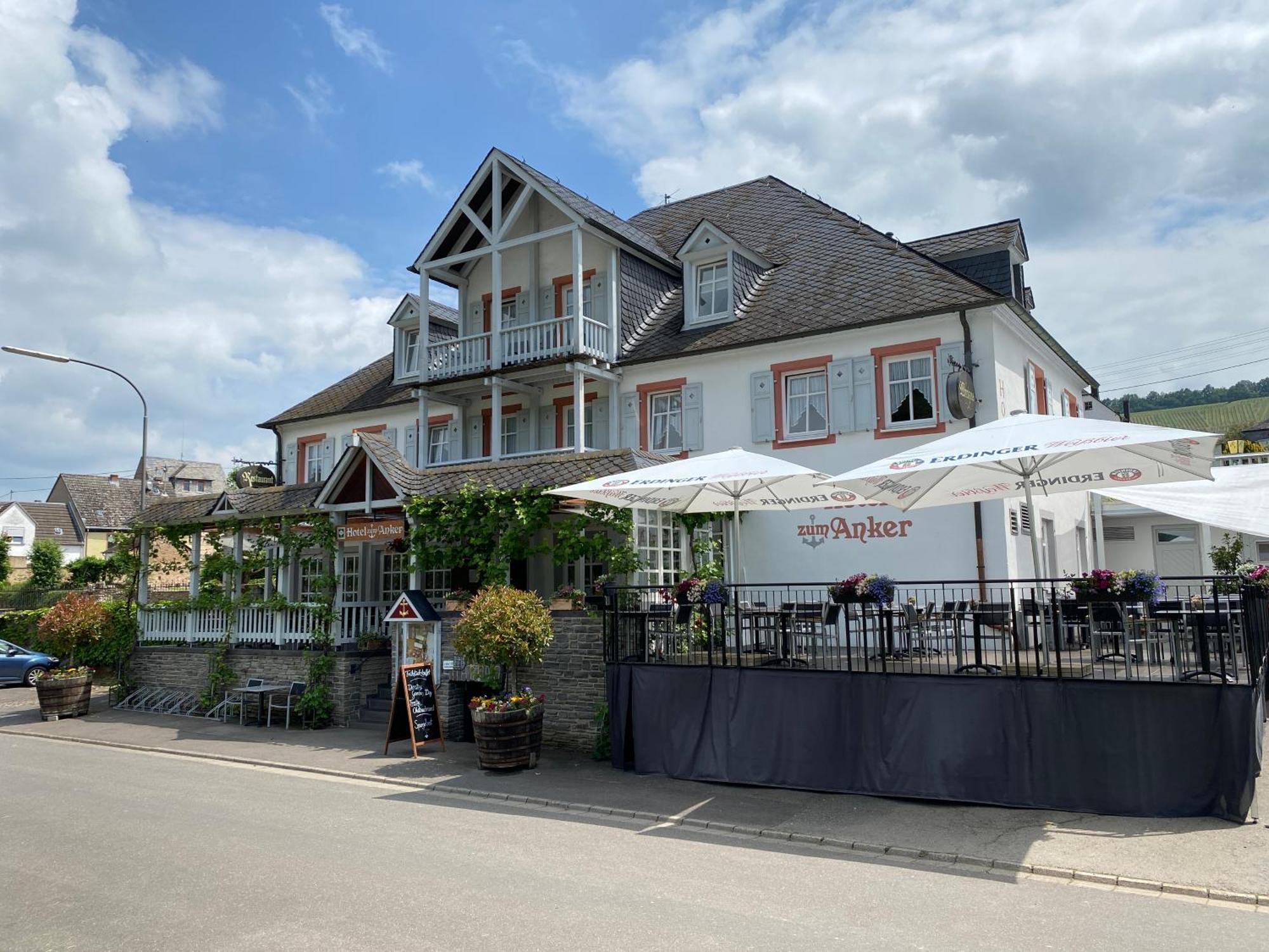נוימאגן-דרון Hotel Zum Anker-Thulls Restaurant מראה חיצוני תמונה