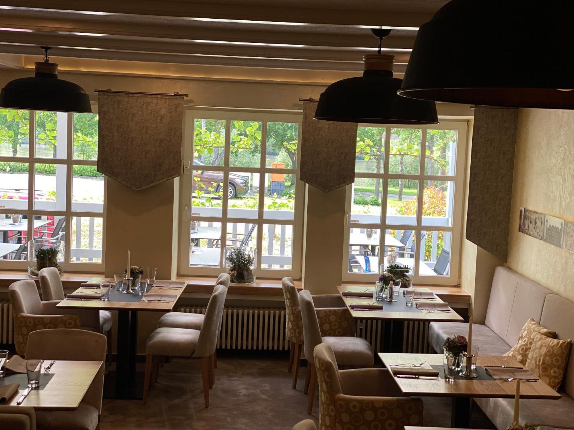 נוימאגן-דרון Hotel Zum Anker-Thulls Restaurant מראה חיצוני תמונה