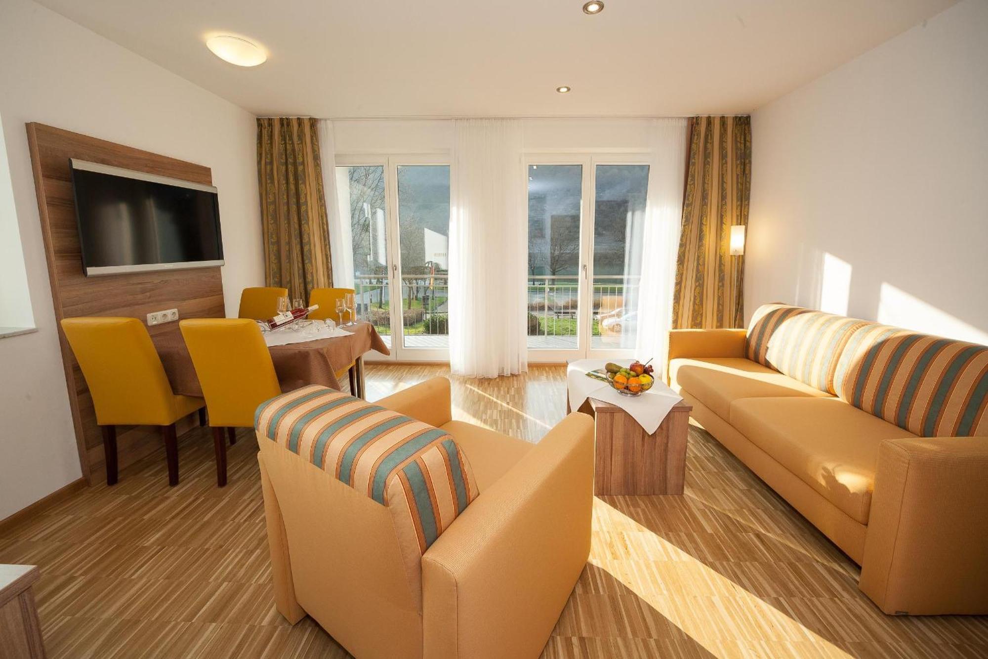 נוימאגן-דרון Hotel Zum Anker-Thulls Restaurant מראה חיצוני תמונה
