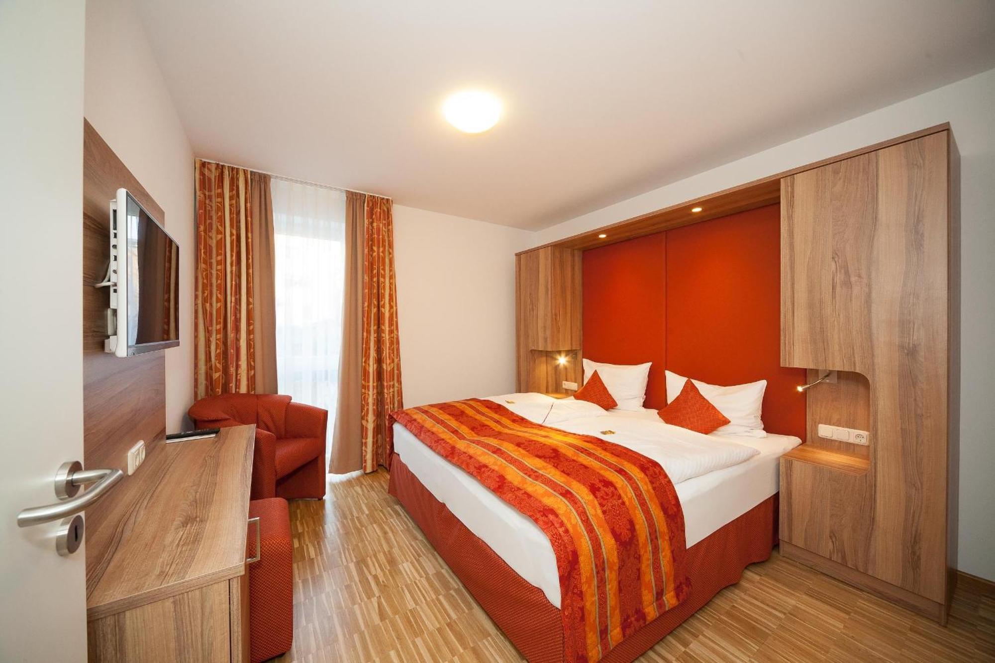 נוימאגן-דרון Hotel Zum Anker-Thulls Restaurant מראה חיצוני תמונה